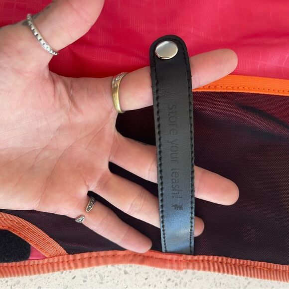 Rare Lululemon Pooch Pack - Picture 3 of 8